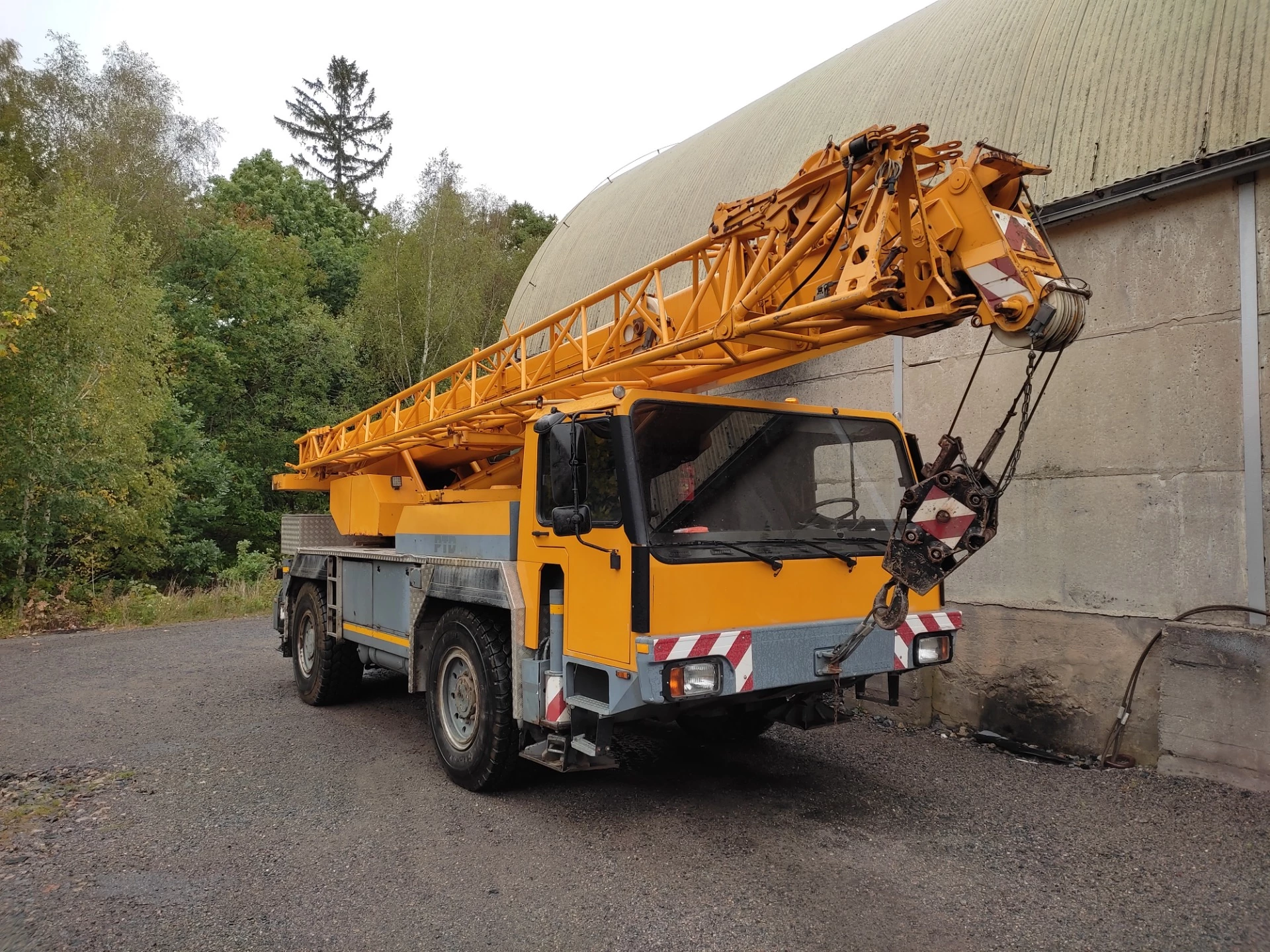 Autojeřáb Liebherr LTM 1025